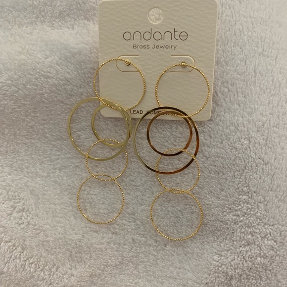 Gold Dangle Earrings - Picture 1 of 3